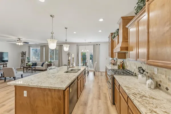 $750,000 | 3046 Indianapolis Avenue, Clovis, CA 93619