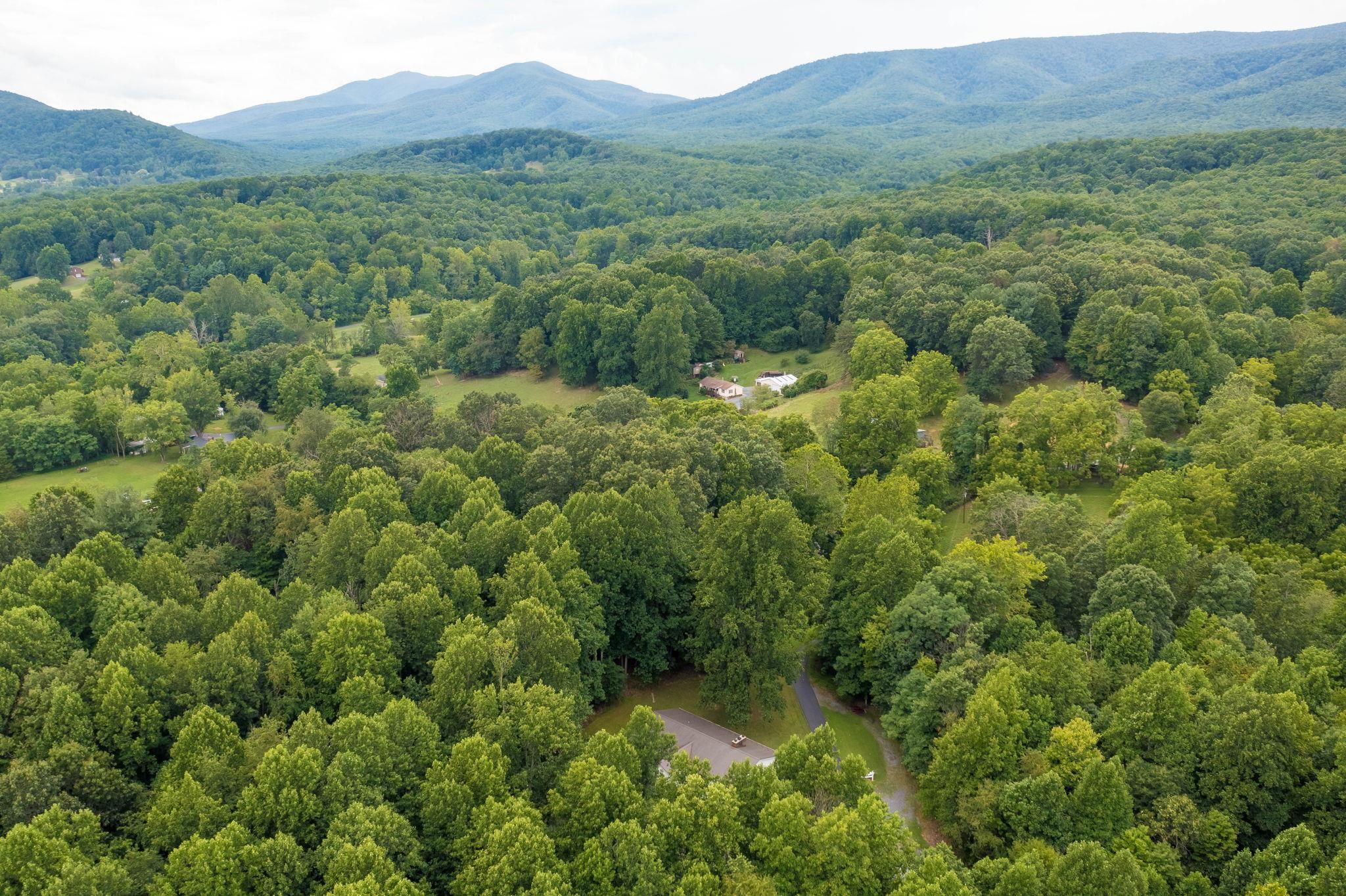 1046 Jerusalem Chapel Road Churchville, VA 24421 - Photo 41 of 43 Gallery Image 41