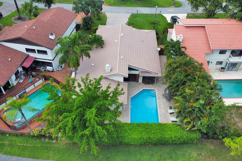 6450 Pond Apple Road Boca Raton, FL 33433 - Photo 1 of 70 20220802182157114354000000-o
