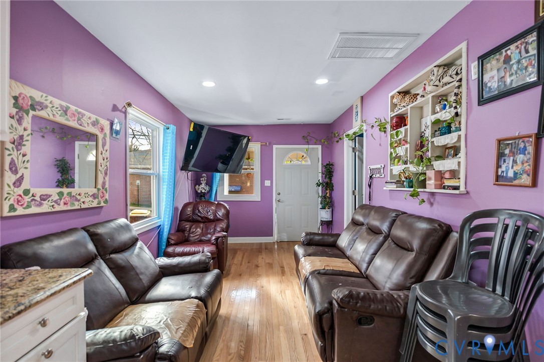 123 Mars Street Petersburg, VA 23803 - Photo 5 of 20