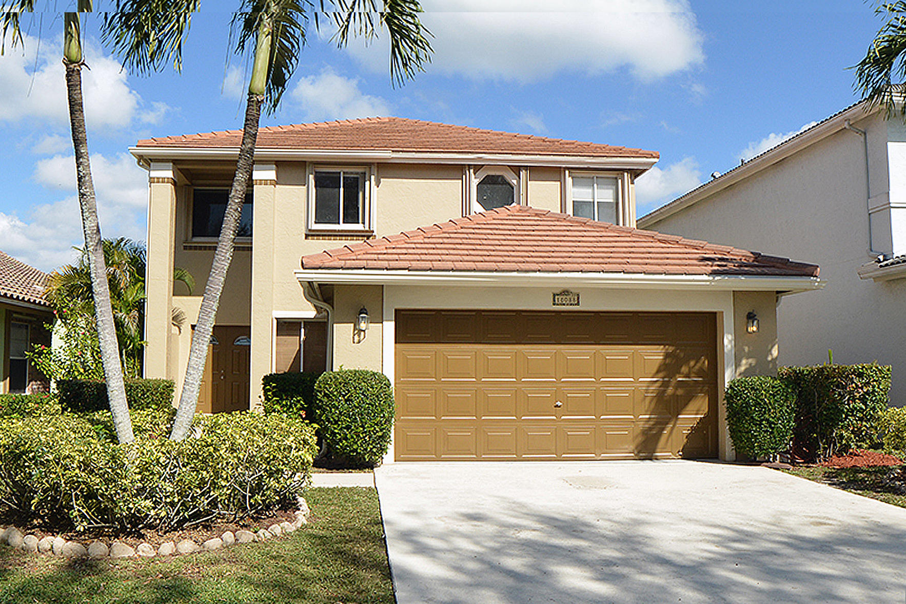 10088 Country Brook Road Boca Raton, FL 33428 - Photo 1 of 27 Front of House