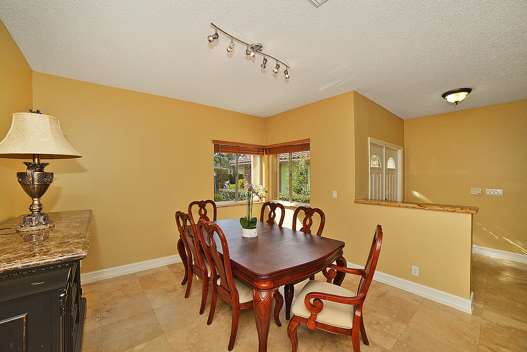 10088 Country Brook Road Boca Raton, FL 33428 - Photo 4 of 27 Dining Room