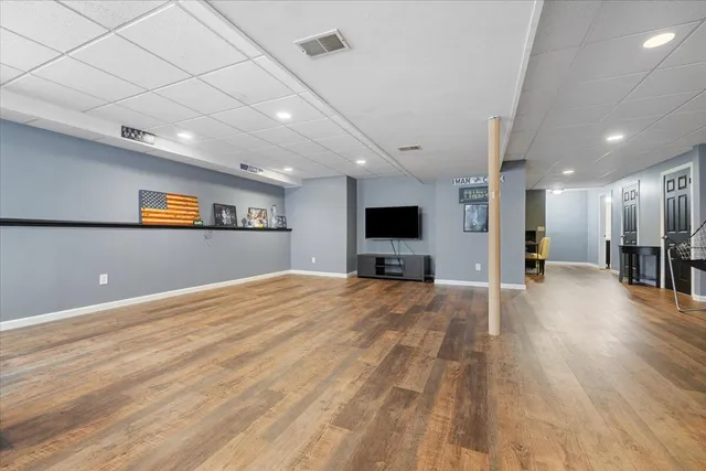 $480,000 | 56210 11 Mile Road, New Hudson, MI 48165