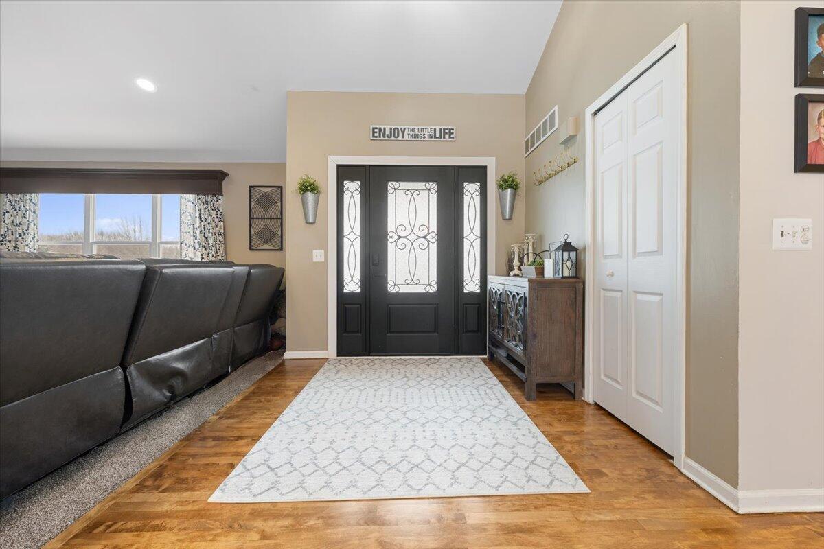 56210 11 Mile Road New Hudson, MI 48165 - Photo 4 of 44 34-56210 Eleven Mile Int-81