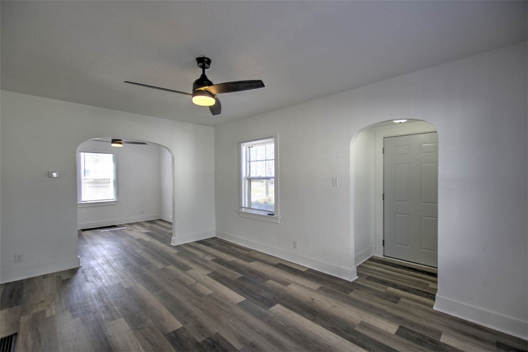 230 South 16th Street Decatur, IL 62521 - Photo 6 of 16 Gallery Image 6