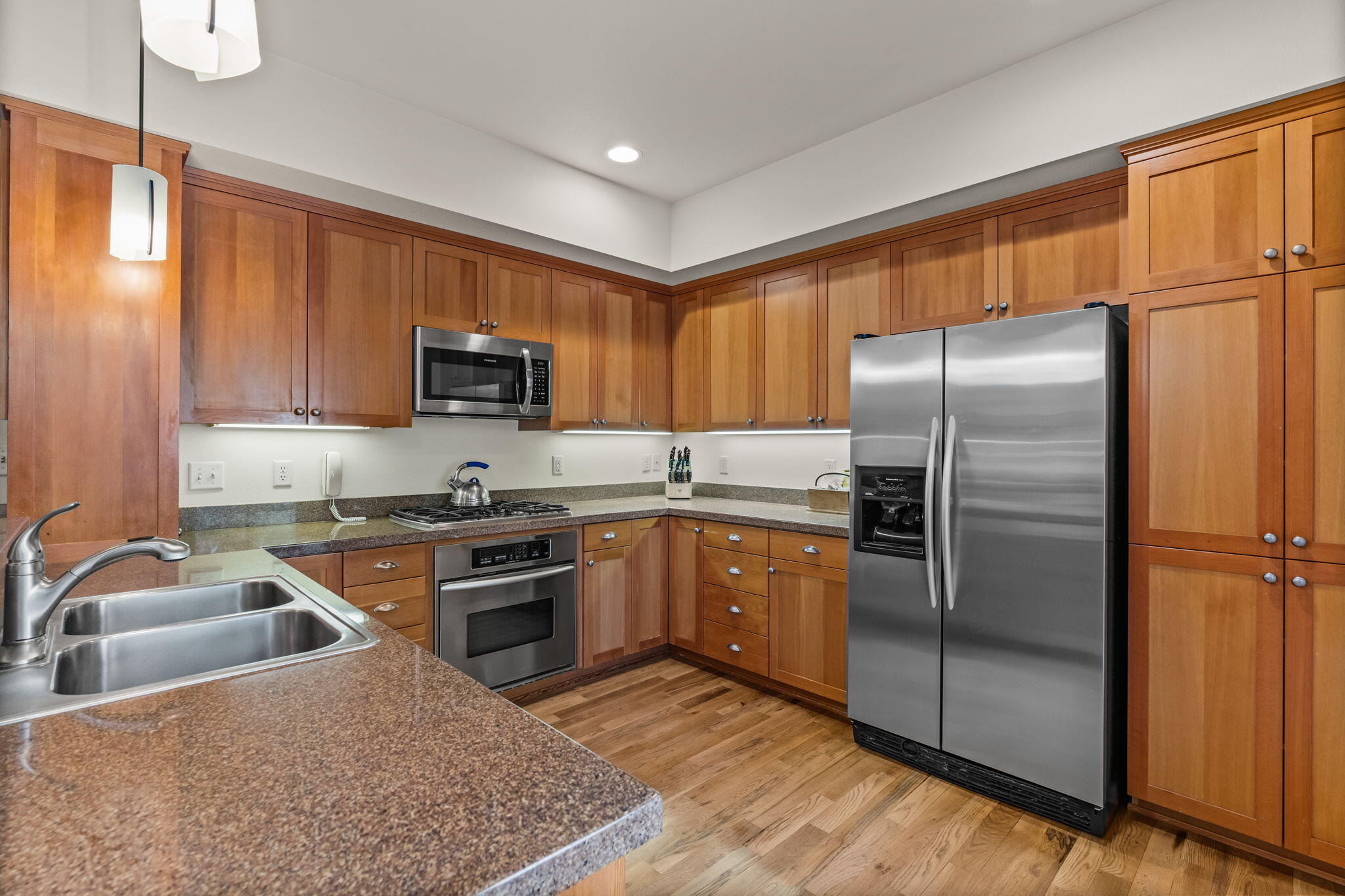 57124 Evergreen Loop, Unit 33 Sunriver, OR 97707 - Photo 29 of 37 50 2025_04_16_57124_evergreen_loop_sunr