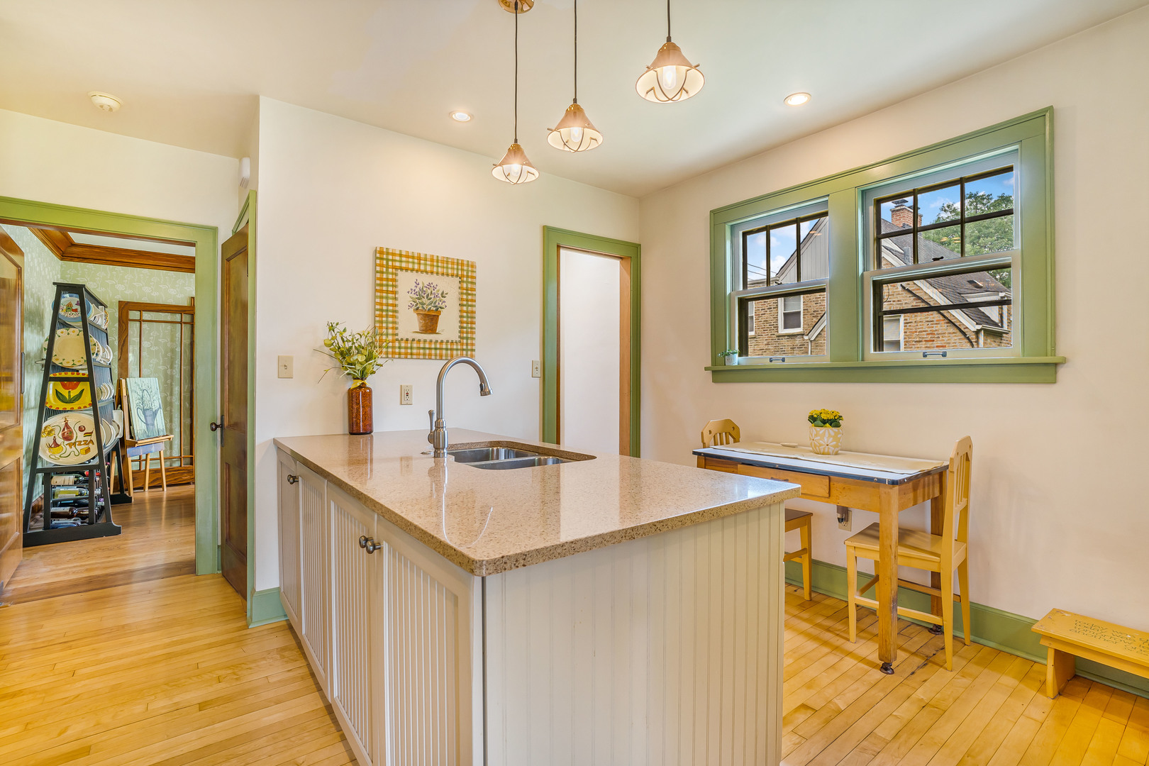 348 West Palatine Road Palatine, IL 60067 - Photo 11 of 40