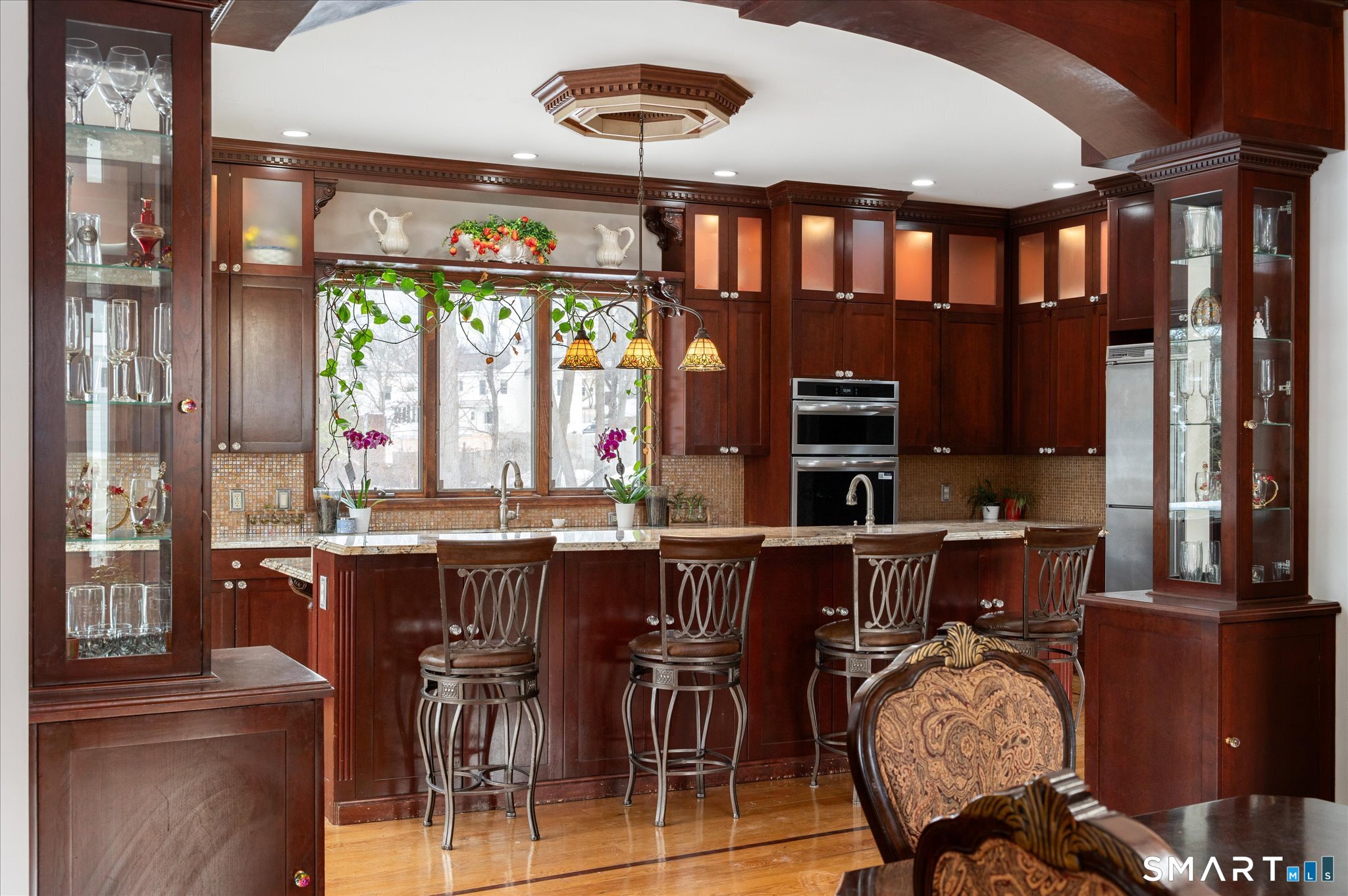 25 Old Road Westport, CT 06880 - Photo 4 of 27