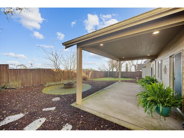 $505,000 | 380 Northwest Reed Lane, Dallas, OR 97338