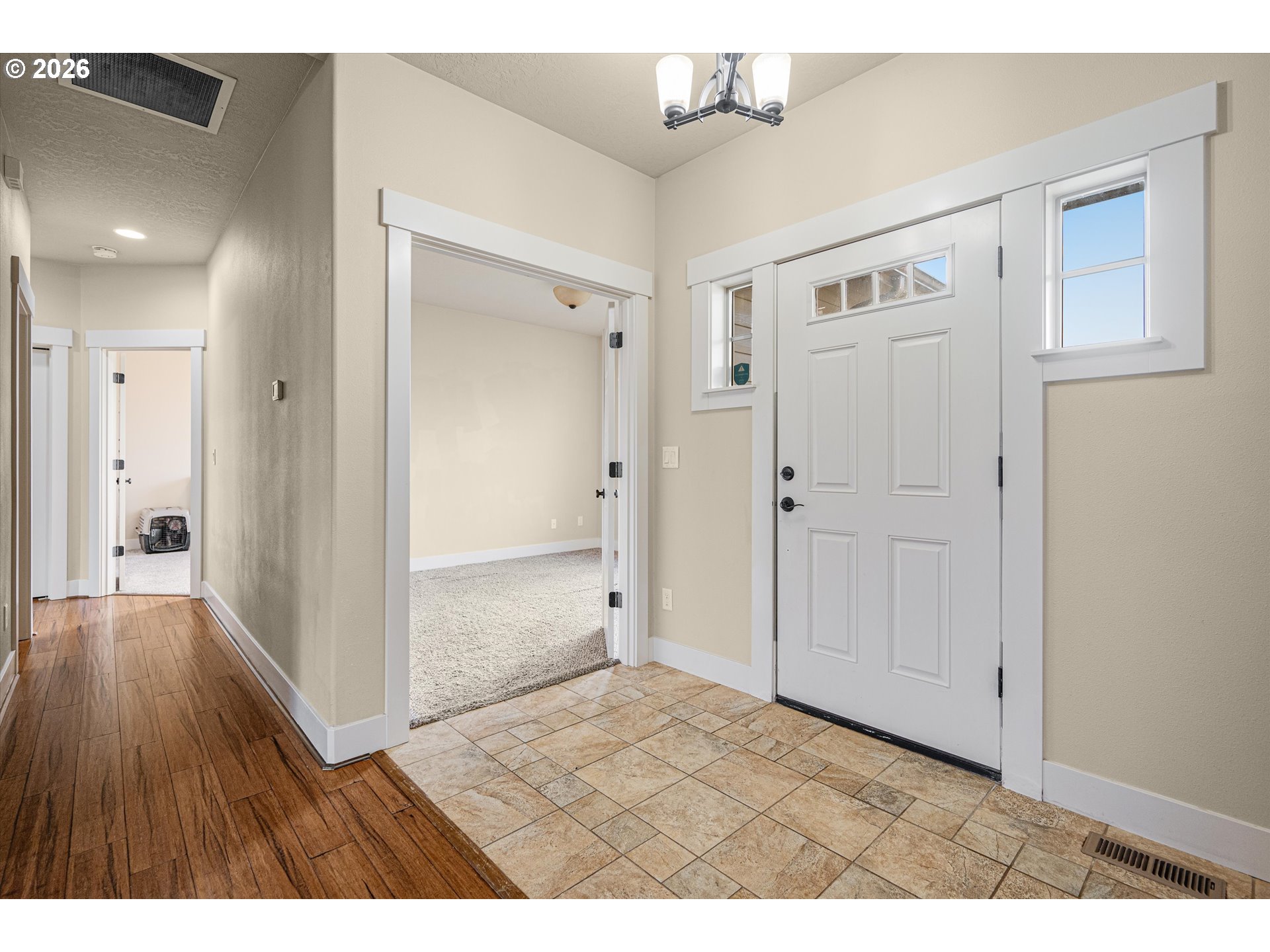 380 Northwest Reed Lane Dallas, OR 97338 - Photo 7 of 42