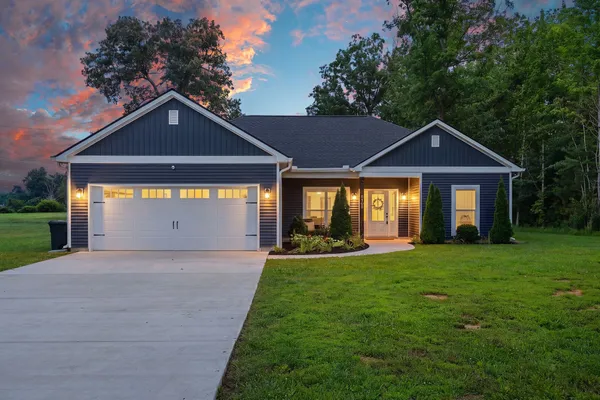 $389,000 | 1502 Woosley Road, Tullahoma, TN 37388