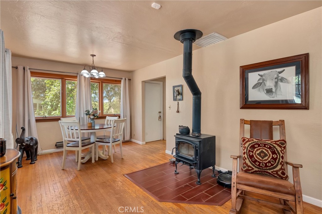 3463 Cherokee Road Oroville, CA 95965 - Photo 4 of 35