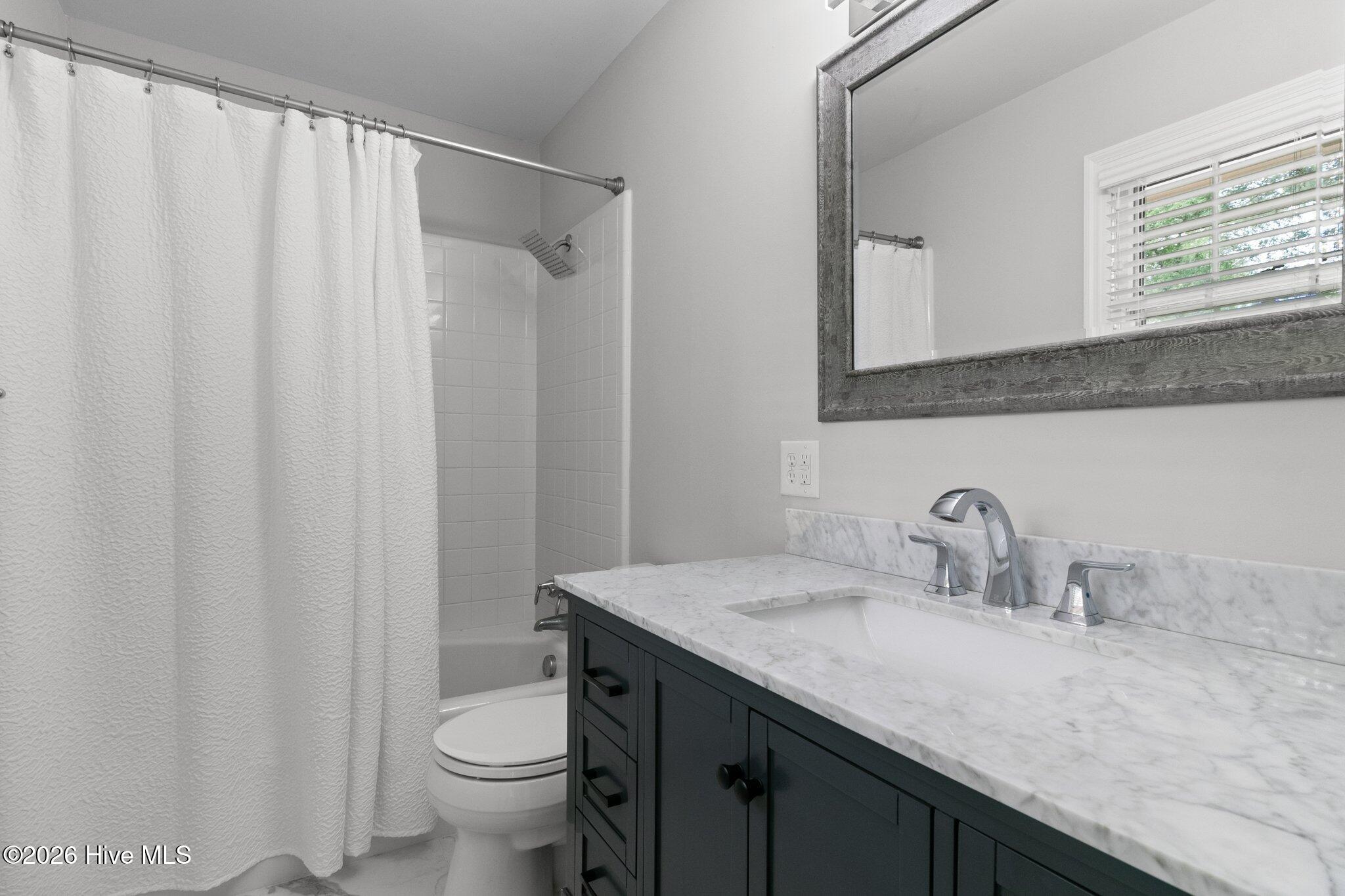450 Crestview Road Southern Pines, NC 28387 - Photo 11 of 40 25-web-or-mls-IMG_8804