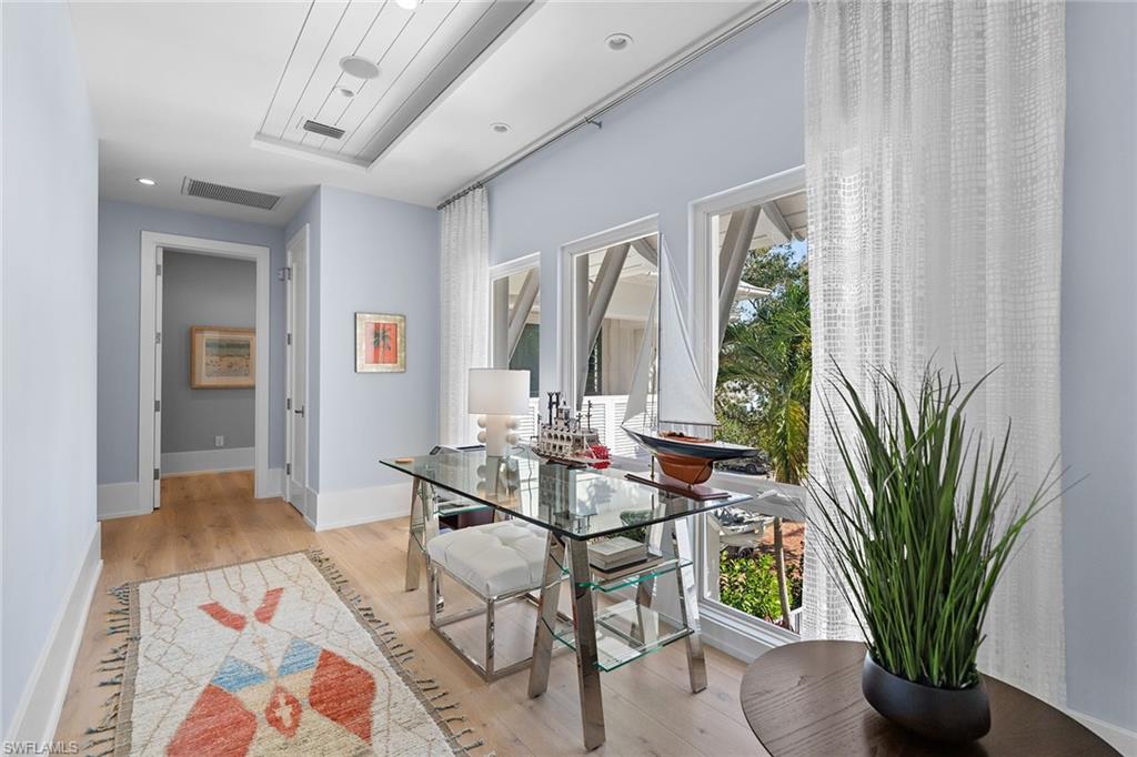 685 2nd Street South Naples, FL 34102 - Photo 28 of 50