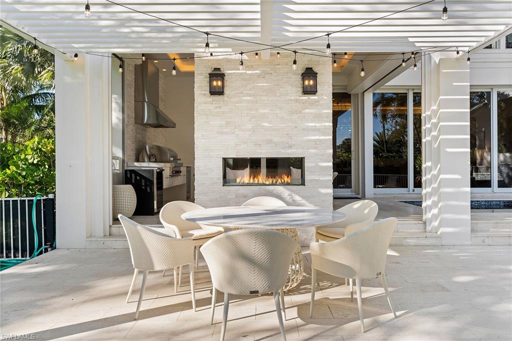 685 2nd Street South Naples, FL 34102 - Photo 38 of 50