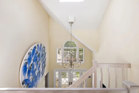 $3,395,000 | 31 Rolling Hill Court West, Sag Harbor, NY 11963