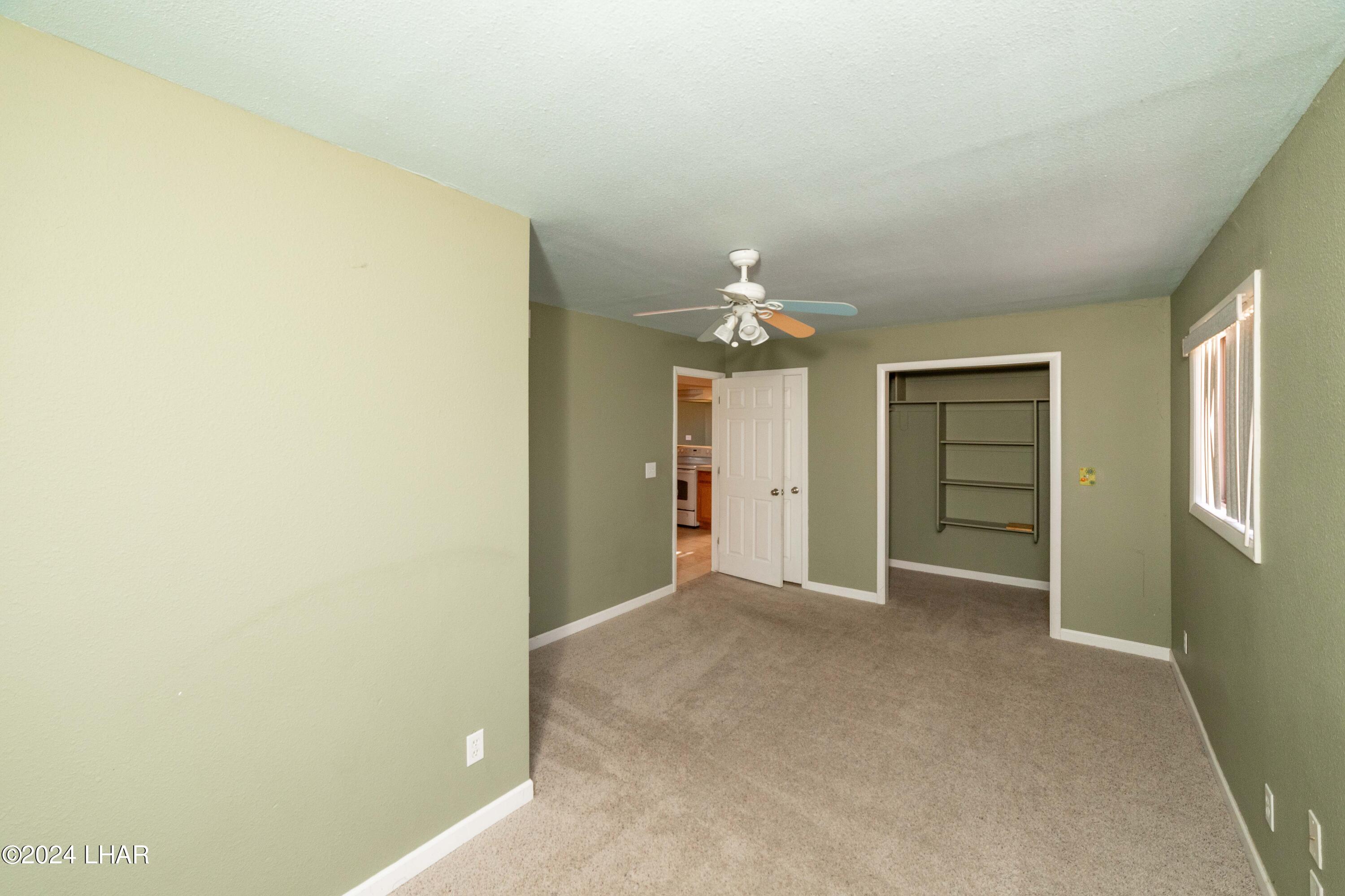 5650 North Laguna Road Golden Valley, AZ 86413 - Photo 16 of 29 5650 N Laguna Rd21