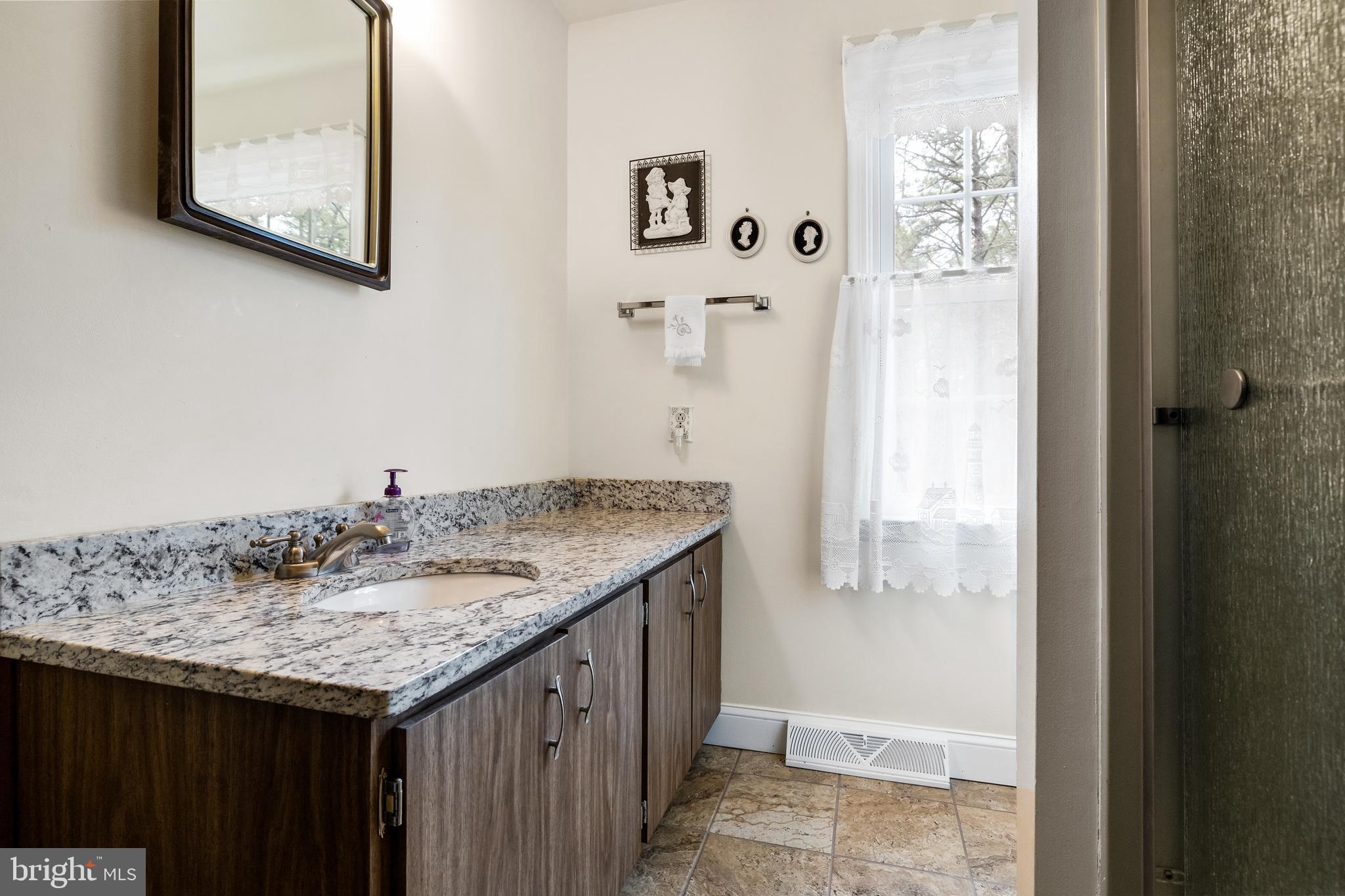 10 Sawmill Road Medford, NJ 08055 - Photo 22 of 29 Hall Bathroom