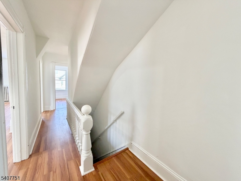 122 Summit Avenue Phillipsburg, NJ 08865 - Photo 2 of 28