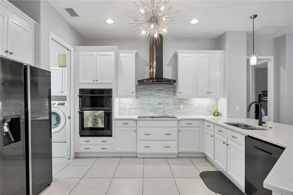 $1,050,000 | 16038 39th Glen East, Parrish, FL 34219