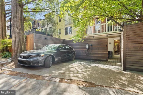 $2,395,000 | 2347 Ashmead Place Northwest, Washington, DC 20009