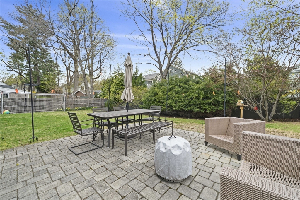 11 Woodhaven Road Newton, MA 02468 - Photo 34 of 42