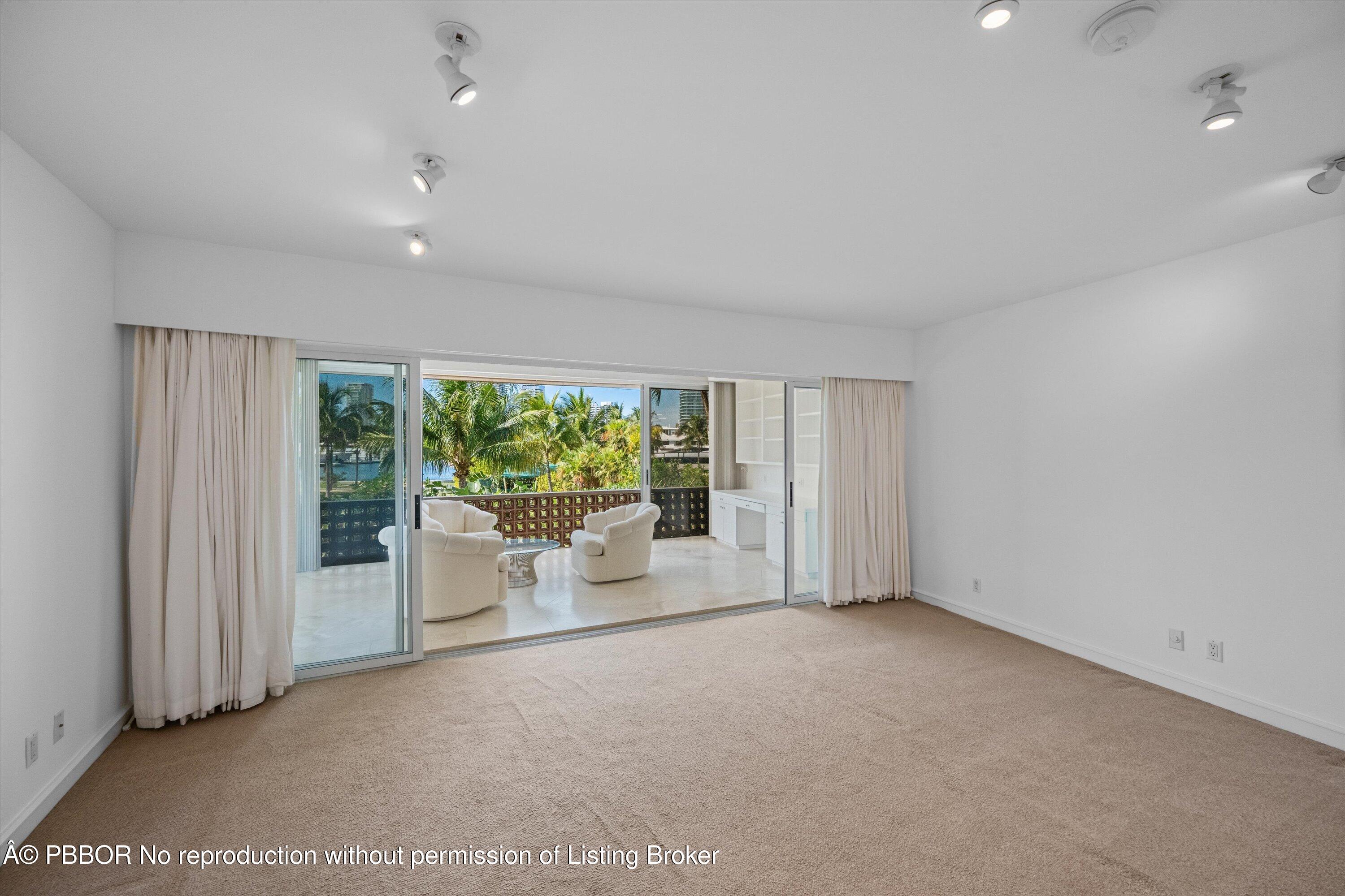 369 South Lake Drive, Unit 2E Palm Beach, FL 33480 - Photo 13 of 25 Primary Bedroom