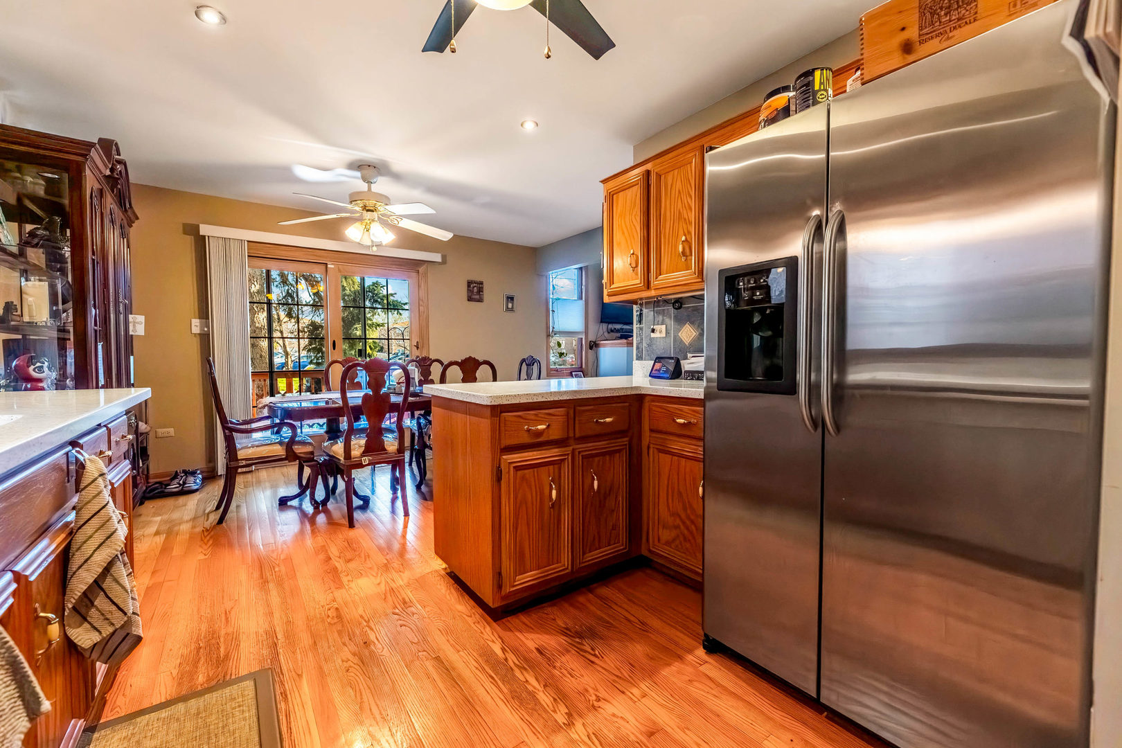 7057 100th Street Chicago Ridge, IL 60415 - Photo 7 of 21 Gallery Image 7