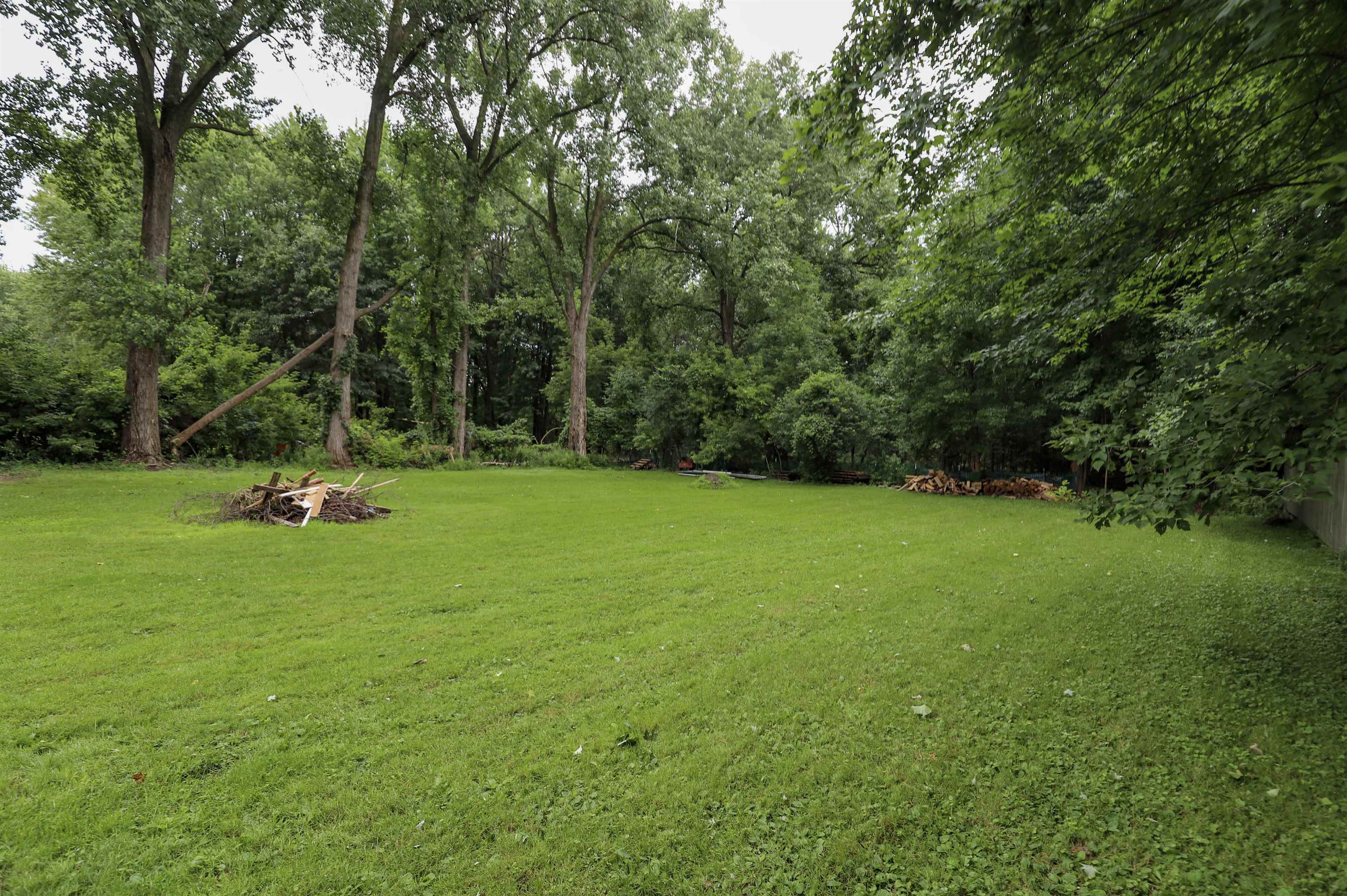3697 Lauria Road Bay City, MI 48706 - Photo 7 of 47 Gallery Image 7