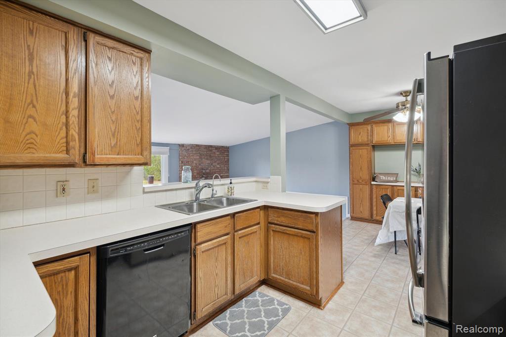 9239 Timberline Drive Grand Blanc, MI 48439 - Photo 9 of 34
