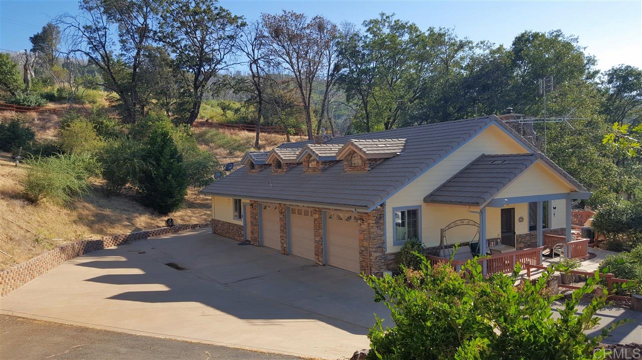 16686 Iron Springs Road Julian, CA 92036 - Photo 2 of 25 Gallery Image 2
