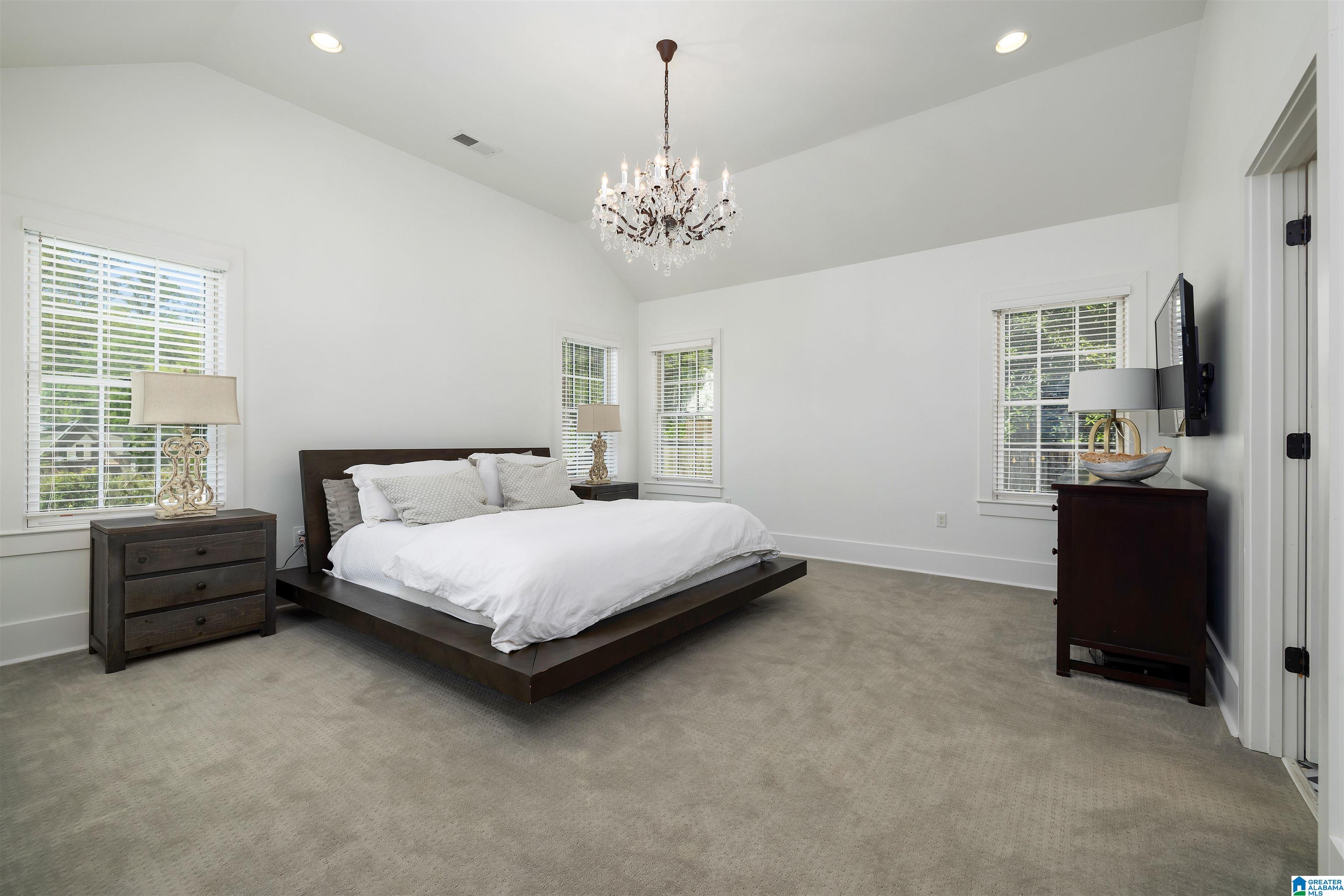 1106 Irving Road Birmingham, AL 35209 - Photo 30 of 52