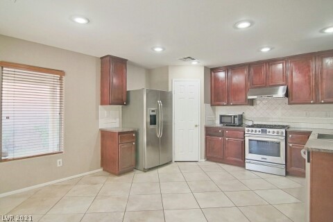 8353 Transvaal Blue Street Las Vegas, NV 89139 - Photo 3 of 27