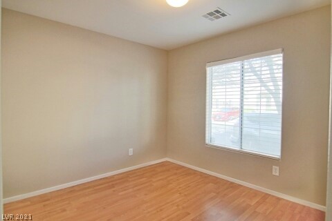 8353 Transvaal Blue Street Las Vegas, NV 89139 - Photo 5 of 27