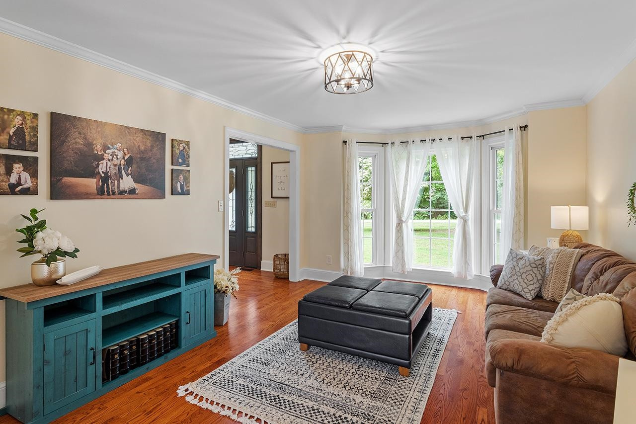 7640 Thompson Mill Road Wake Forest, NC 27587 - Photo 14 of 39 Living Room
