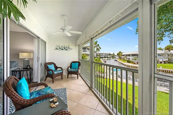 $335,000 | 1862 Southwest Palm City Road, Unit 203, Stuart, FL 34994