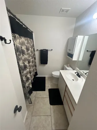 $1,750 | 7229 Aldea Drive, Unit B, Austin, TX 78745