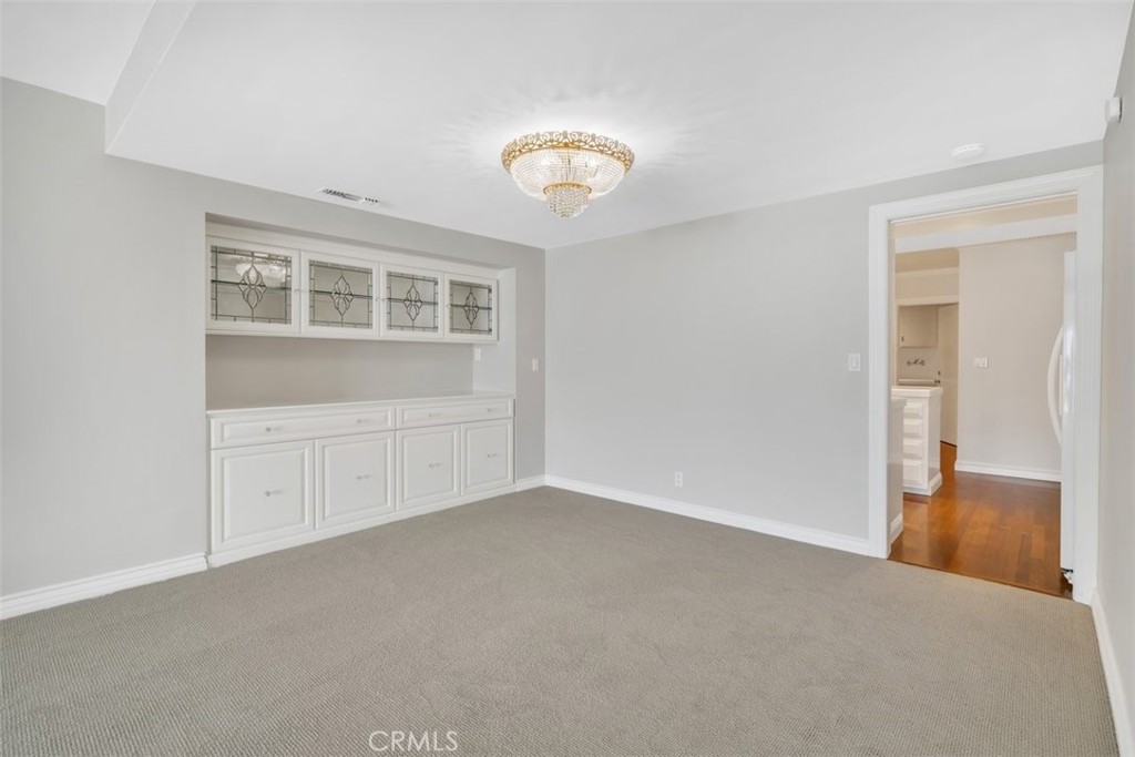 5441 Burning Tree Drive La Canada Flintridge, CA 91011 - Photo 8 of 32 an empty room with a window