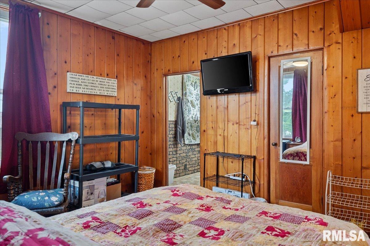 586 Moore Street Milton, IL 62352 - Photo 26 of 50 Gallery Image 26