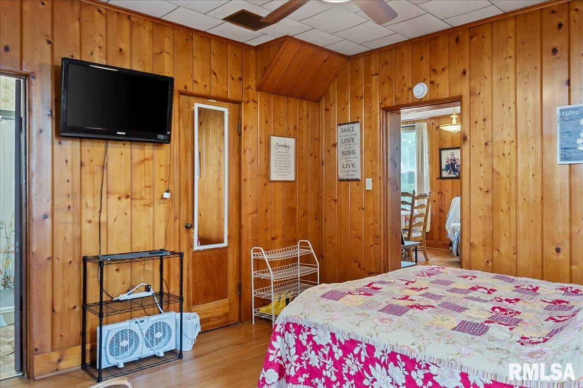 586 Moore Street Milton, IL 62352 - Photo 27 of 50 Gallery Image 27
