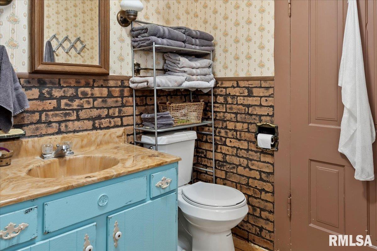586 Moore Street Milton, IL 62352 - Photo 29 of 50 Gallery Image 29