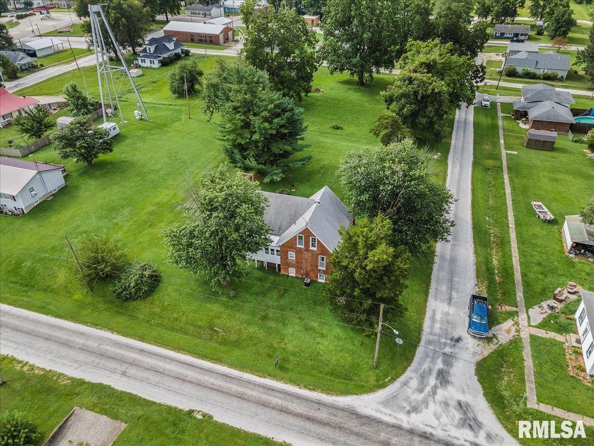586 Moore Street Milton, IL 62352 - Photo 45 of 50 Gallery Image 45