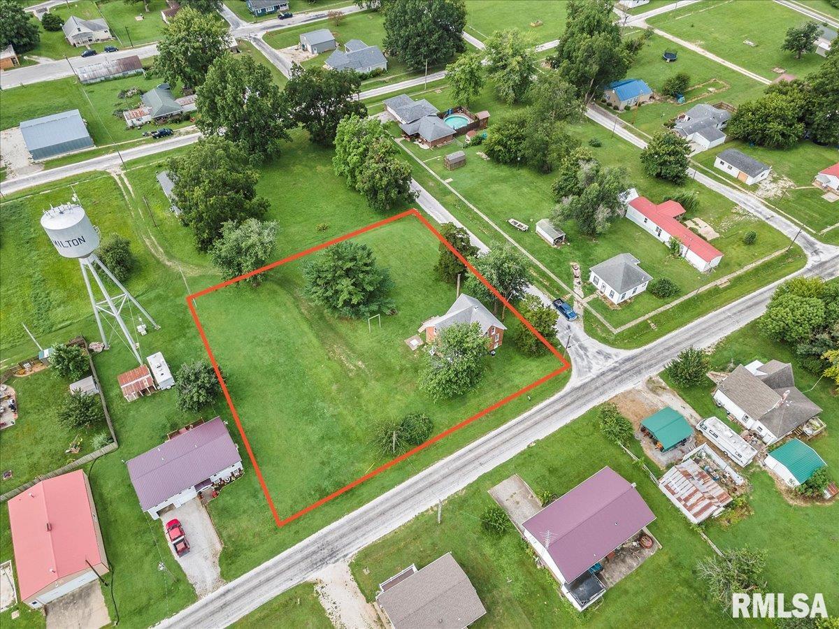 586 Moore Street Milton, IL 62352 - Photo 46 of 50 Gallery Image 46