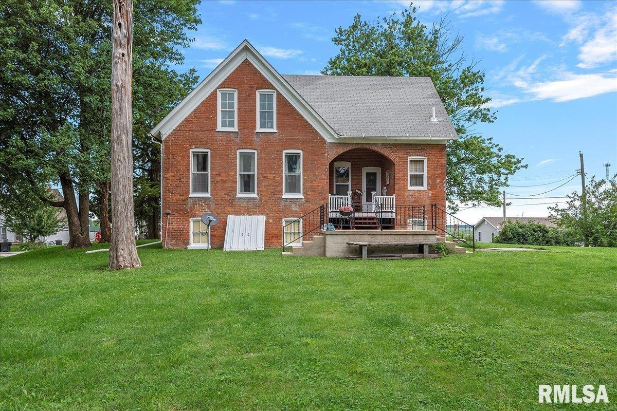 586 Moore Street Milton, IL 62352 - Photo 5 of 50 Gallery Image 5