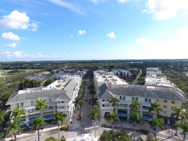 $2,695 | 1200 Town Center Drive, Unit 409, Jupiter, FL 33458