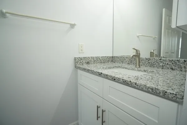 $2,695 | 1200 Town Center Drive, Unit 409, Jupiter, FL 33458