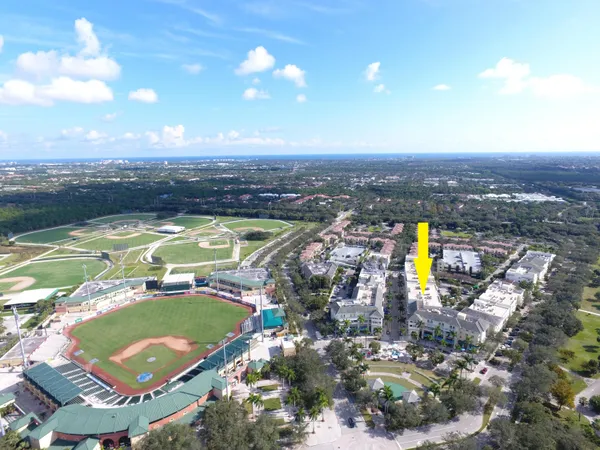 $2,695 | 1200 Town Center Drive, Unit 409, Jupiter, FL 33458