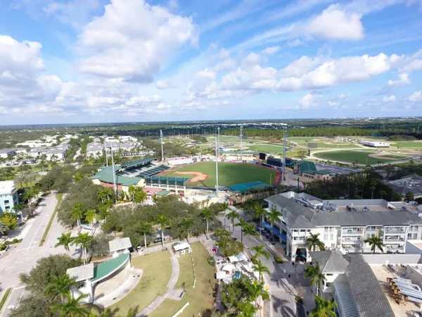 $2,695 | 1200 Town Center Drive, Unit 409, Jupiter, FL 33458