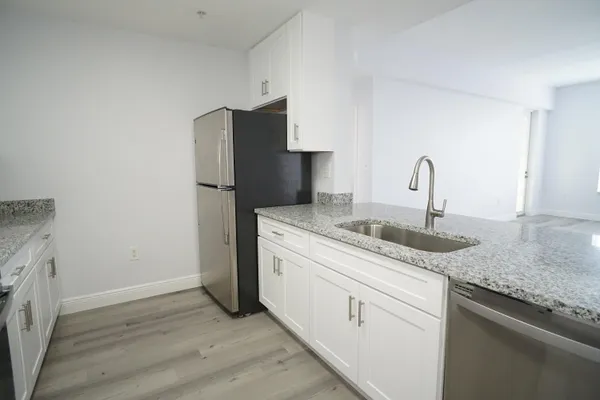 $2,695 | 1200 Town Center Drive, Unit 409, Jupiter, FL 33458