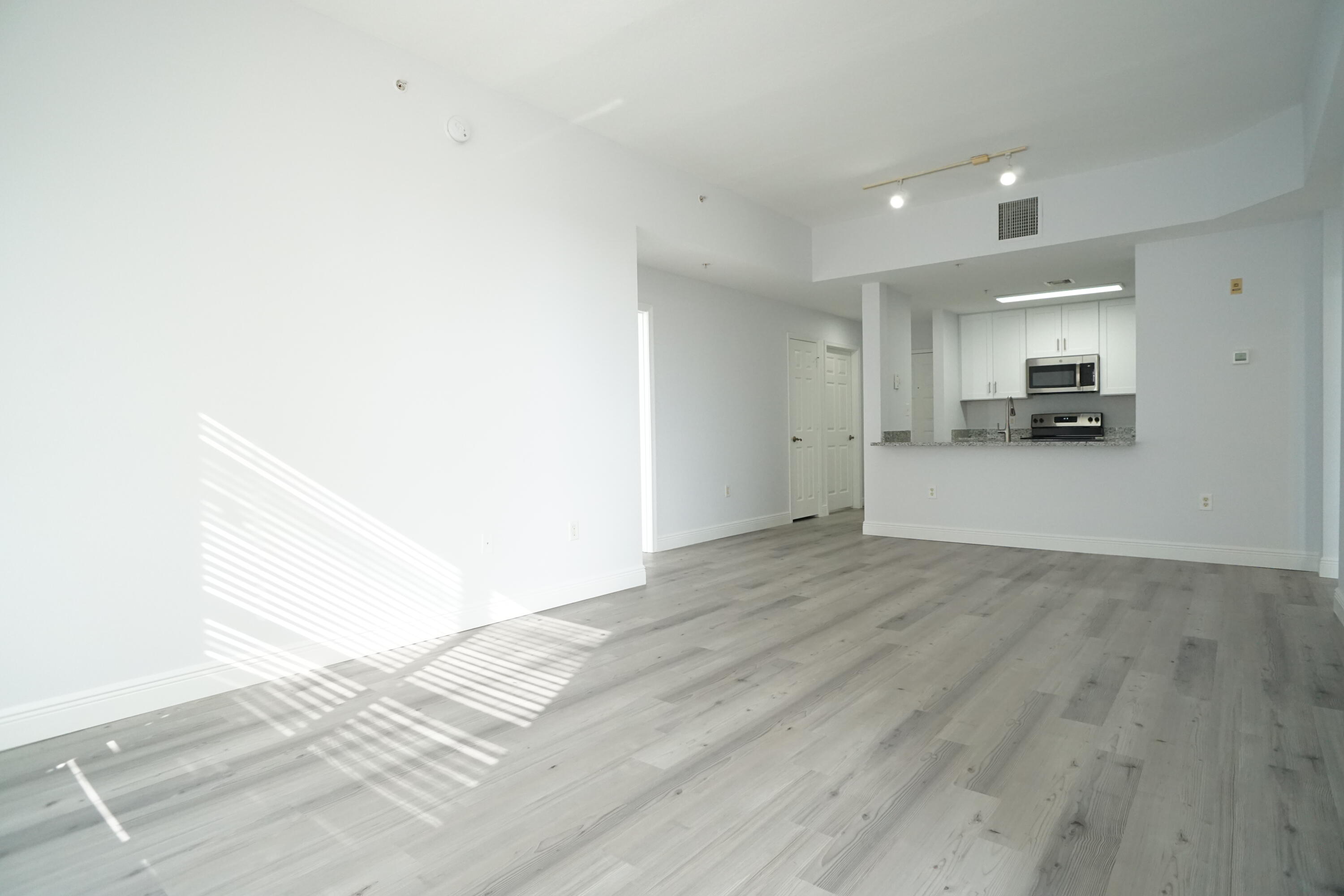 1200 Town Center Drive, Unit 409 Jupiter, FL 33458 - Photo 9 of 25 9